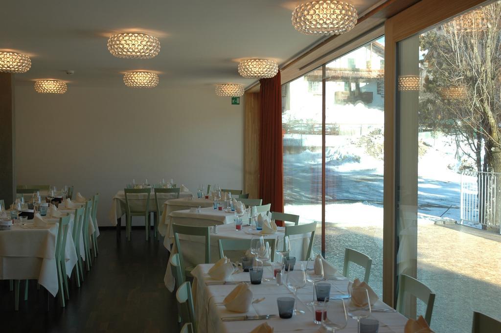 Azalea Park Hotel Cavalese Εξωτερικό φωτογραφία