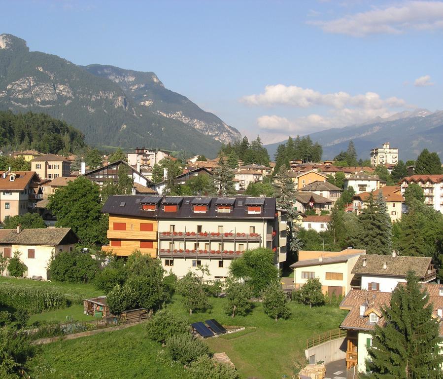 Azalea Park Hotel Cavalese Εξωτερικό φωτογραφία